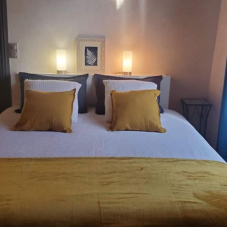 La Rossignolerie - La Familiale Vigneronne Bed and Breakfast Chouzy-sur-Cisse Exteriör bild