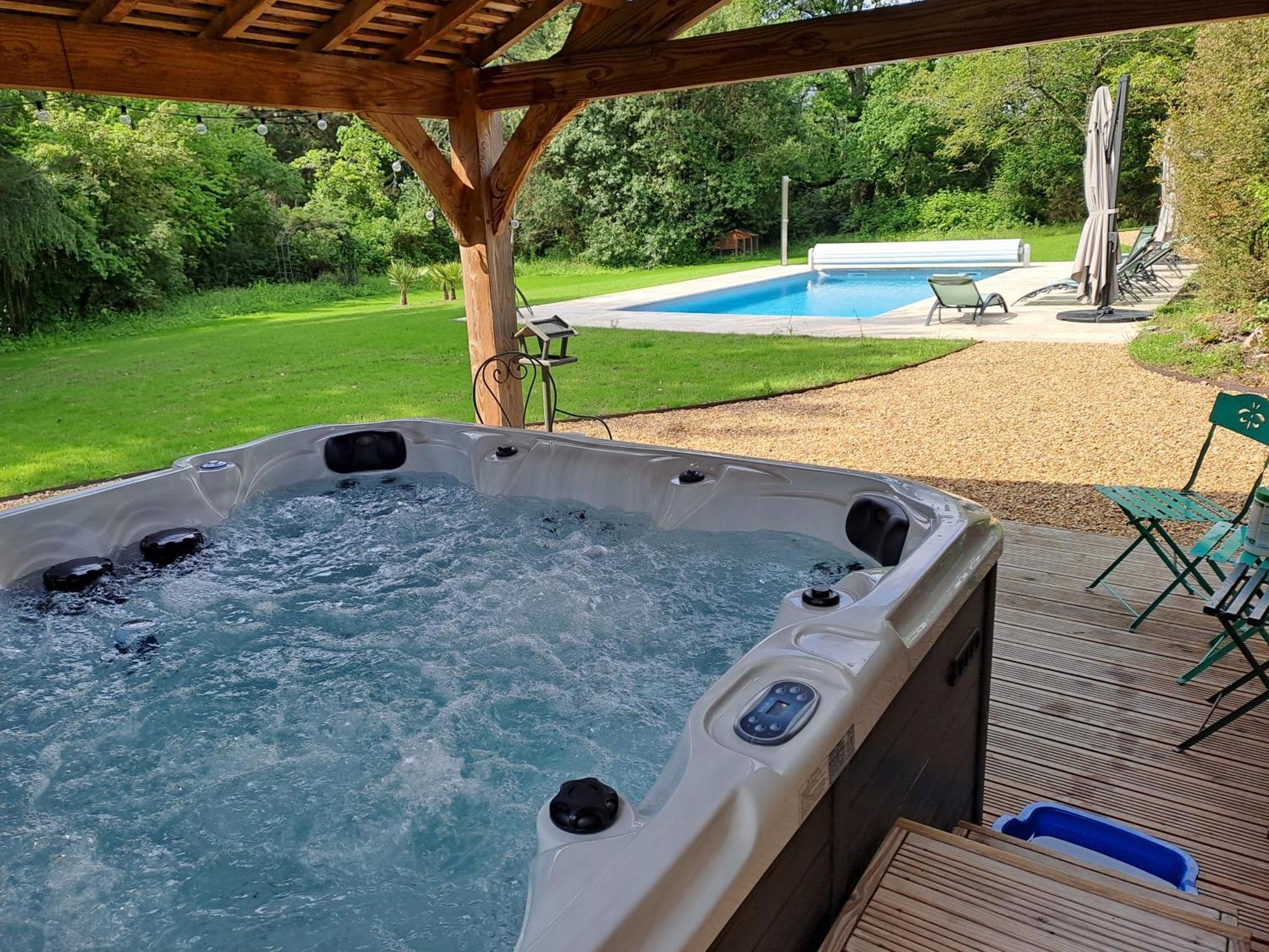 La Rossignolerie - La Familiale Vigneronne Bed and Breakfast Chouzy-sur-Cisse Exteriör bild